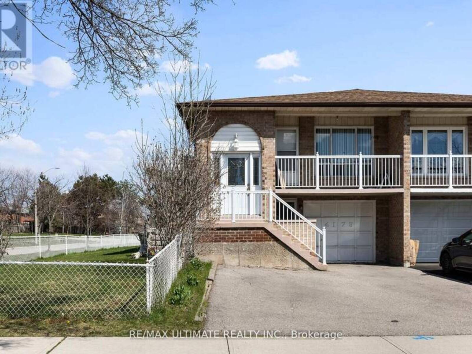 4179 DURSLEY CRESCENT, Mississauga, Ontario L4Z 1J6