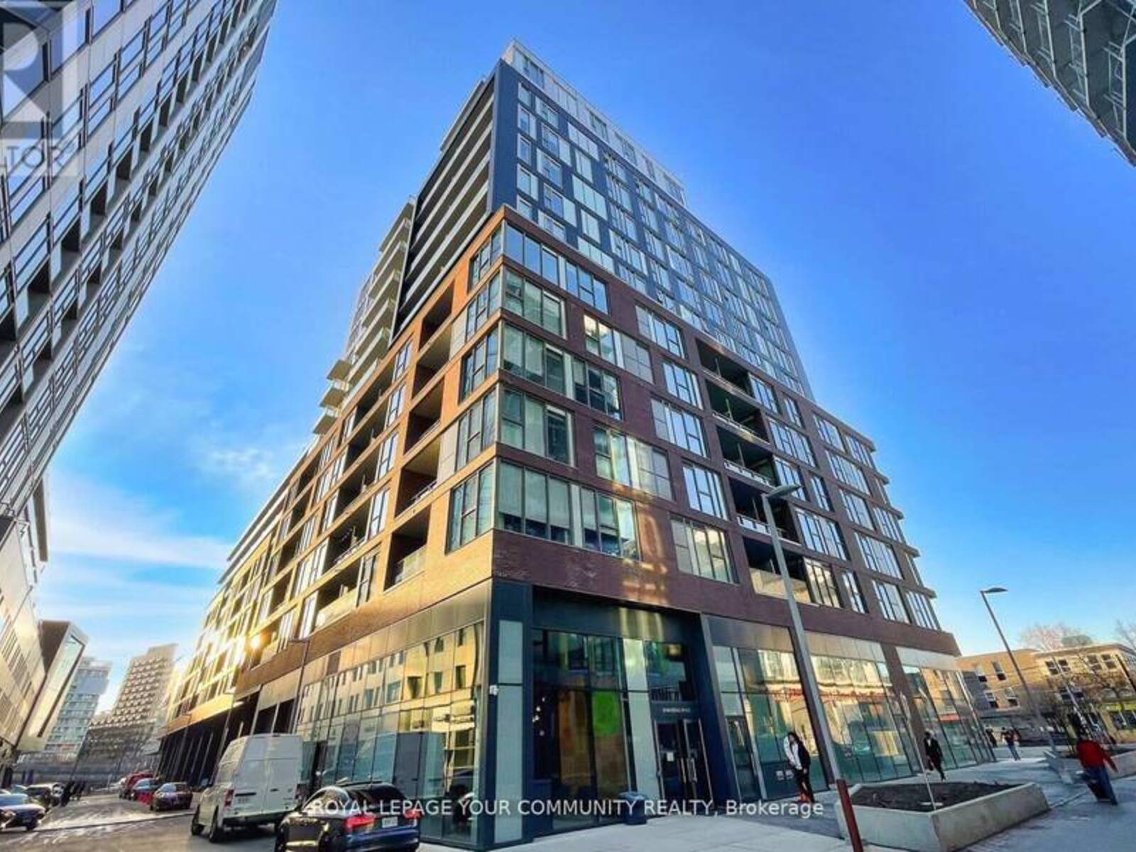 423 - 30 BASEBALL PLACE, Toronto, Ontario M4M 0E8