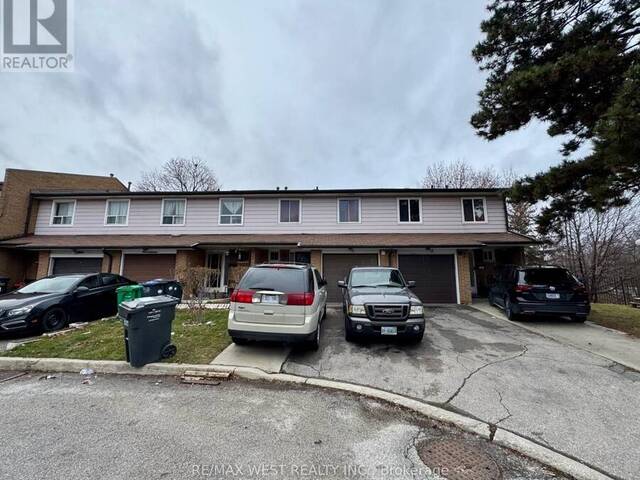 18 - 7475 GOREWAY DRIVE Mississauga Ontario, L4T 3T3