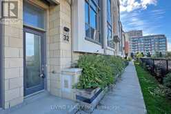 32 TEASEL WAY | Markham Ontario | Slide Image One