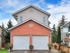 282 SHERIDAN COURT Newmarket Ontario, L3Y 8P9