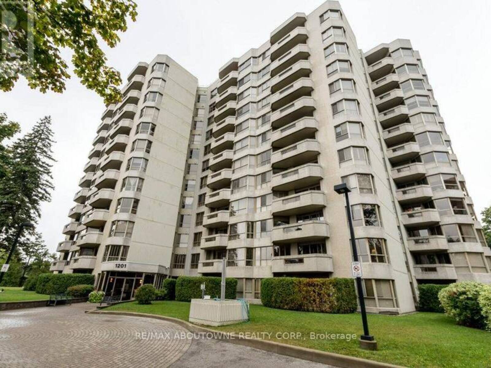 503 - 1201 NORTH SHORE BOULEVARD E, Burlington, Ontario L7S 1Z5