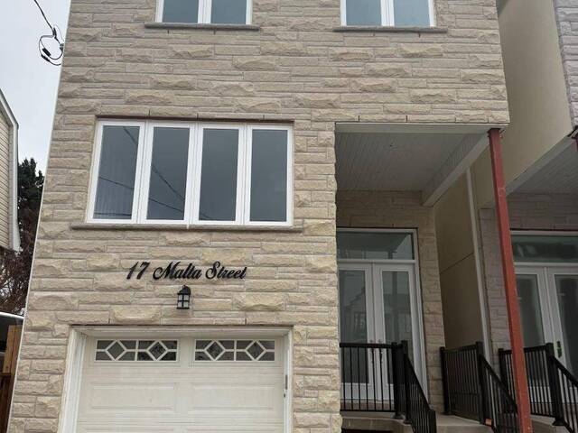 17 MALTA STREET Toronto Ontario, M1N 2L2