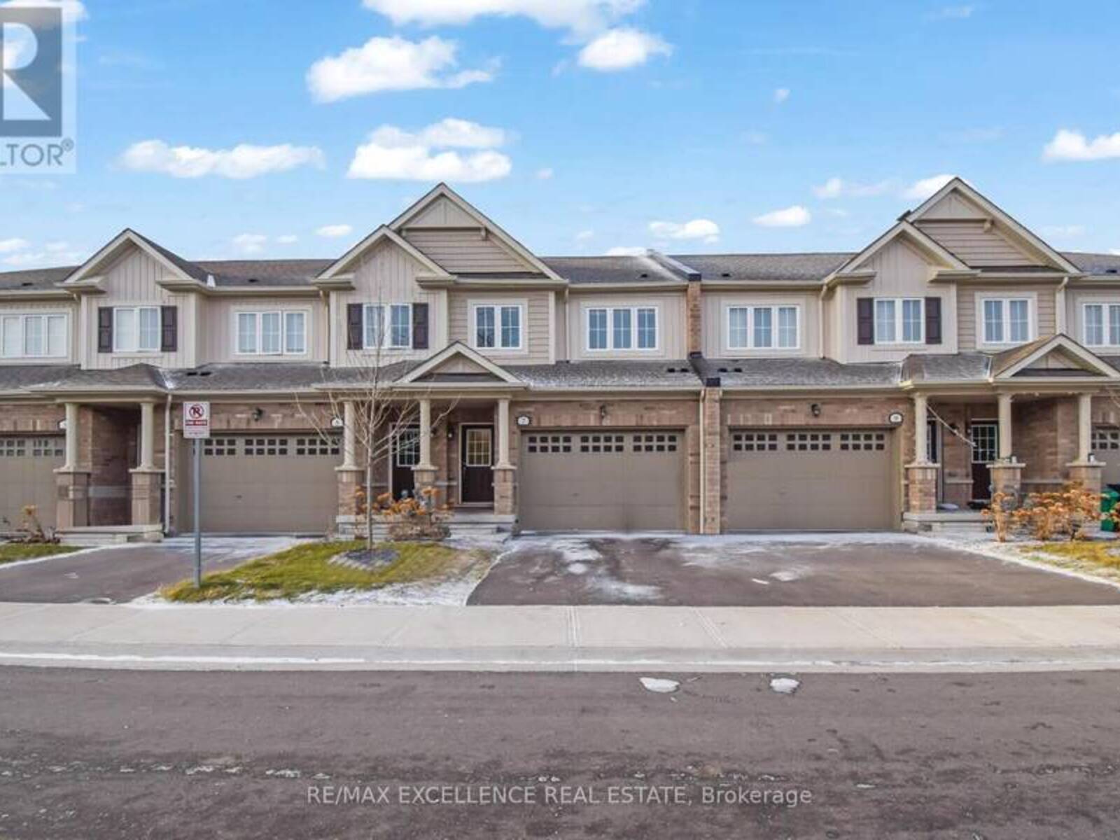 7 BRIXHAM LANE, Brampton, Ontario L7A 5K2