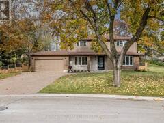 16 GARRETT CRESCENT Barrie Ontario, L4M 4R8