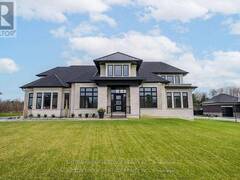 23 DEXSHIRE DRIVE Ajax Ontario, L1Z 0T8