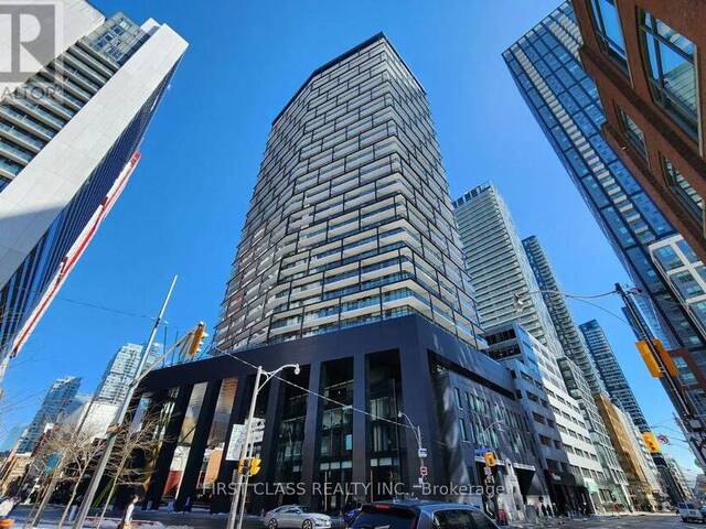 1308 - 125 PETER STREET Toronto Ontario, M5V 0M2