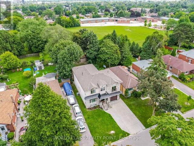 41 HOWARTH AVENUE Toronto Ontario, M1R 1H3