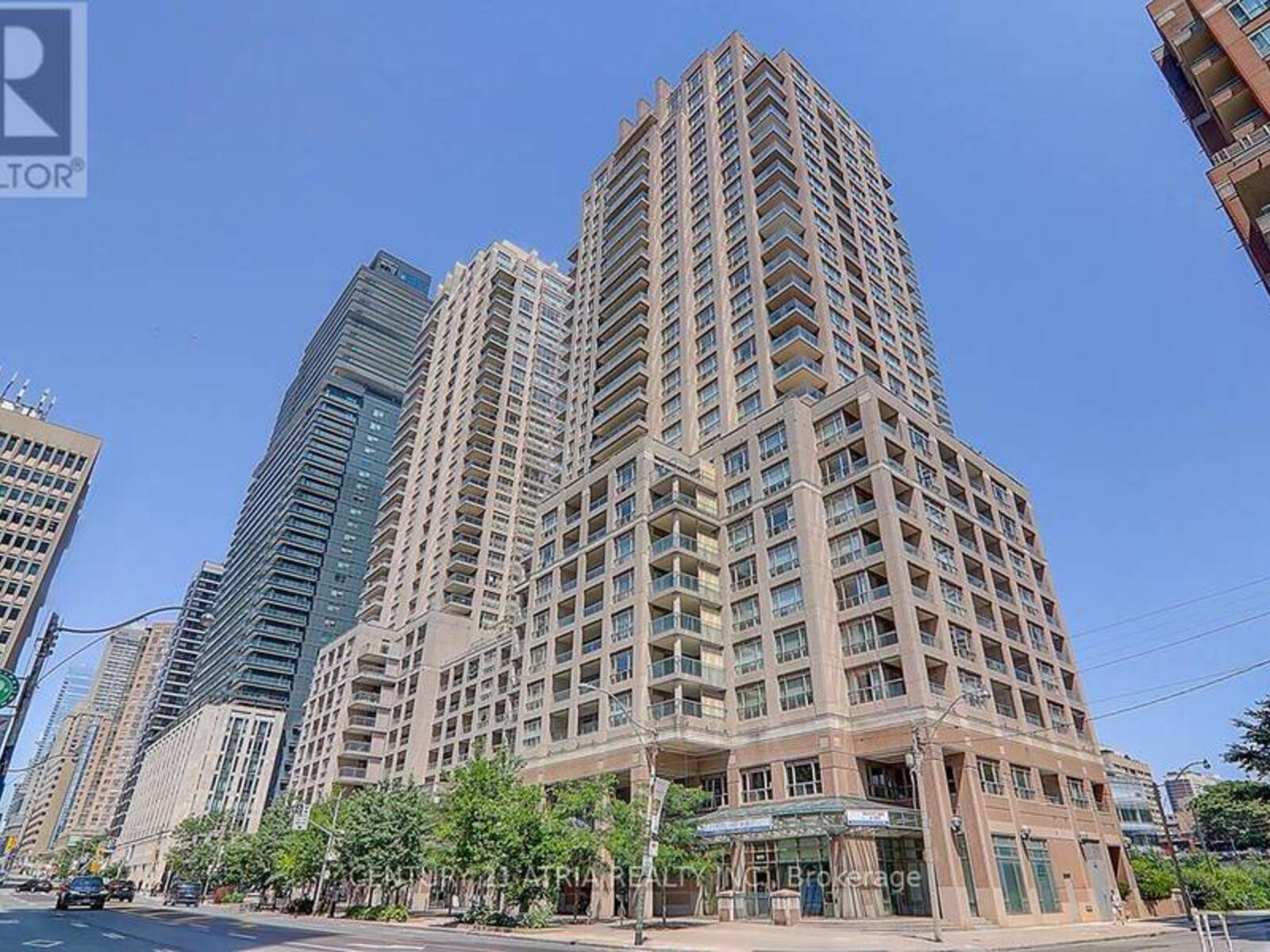 716 - 909 BAY STREET, Toronto, Ontario M5S 3G2