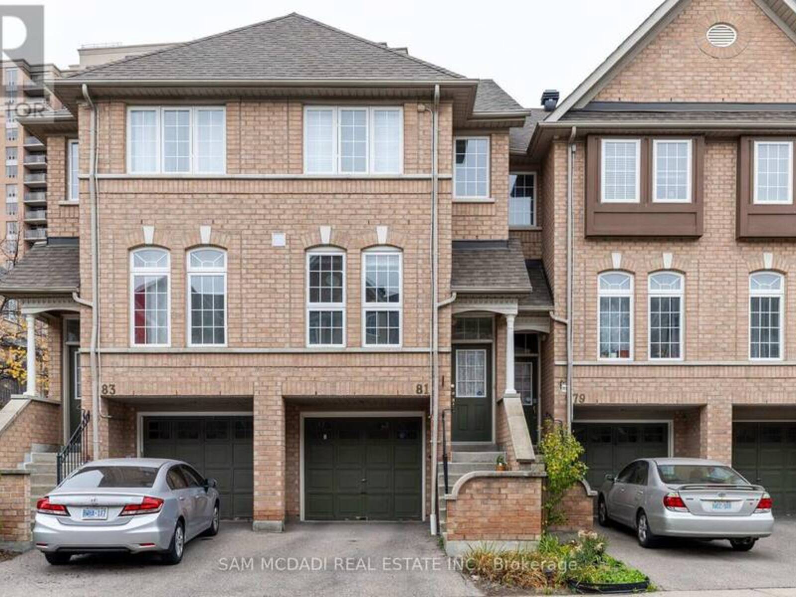 81 - 50 STRATHAVEN DRIVE, Mississauga, Ontario L5R 4E7