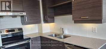 718 - 8200 BIRCHMOUNT ROAD | Markham Ontario | Slide Image Nine