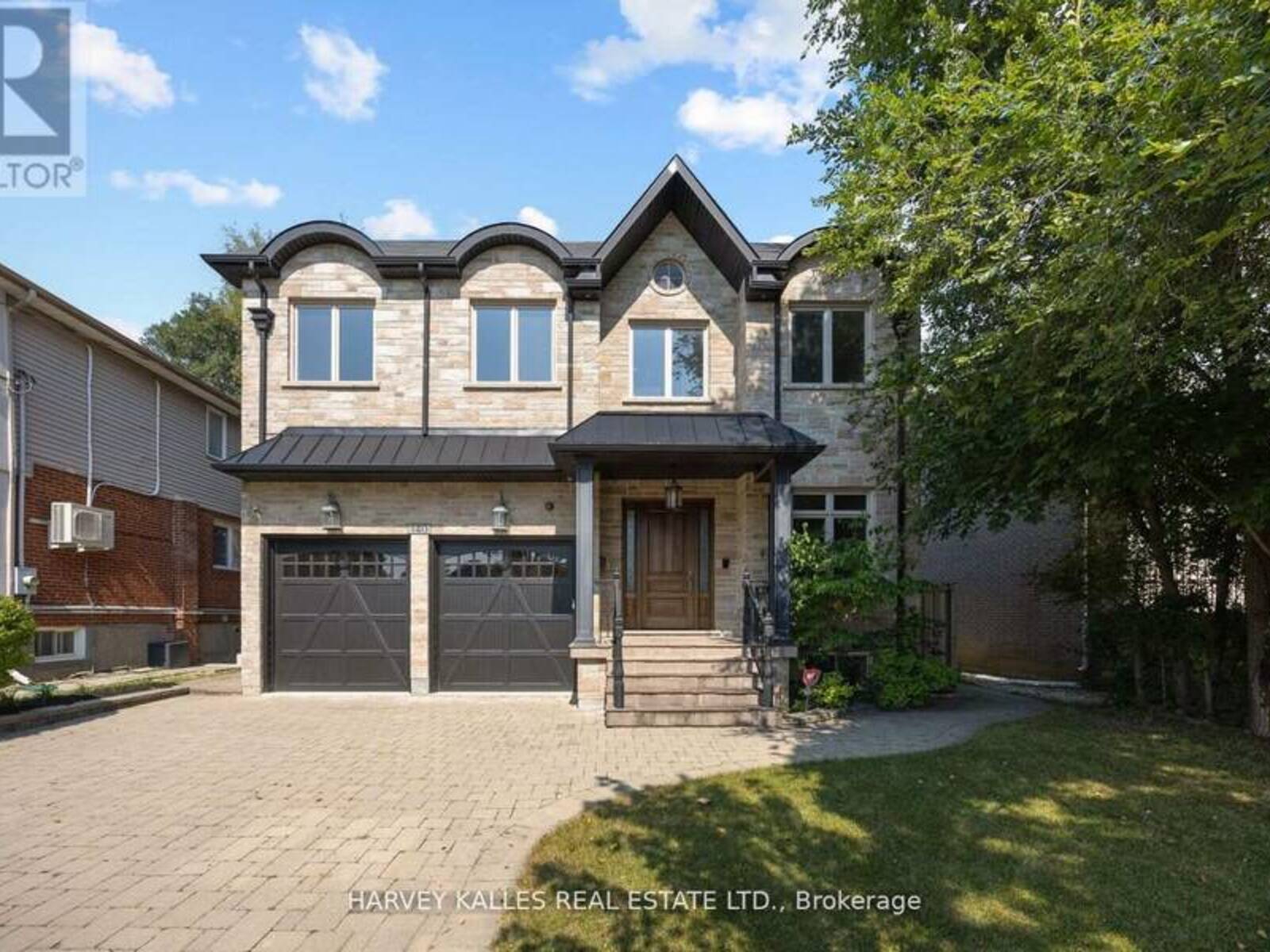 140 CARIBOU ROAD, Toronto, Ontario M5N 2B3