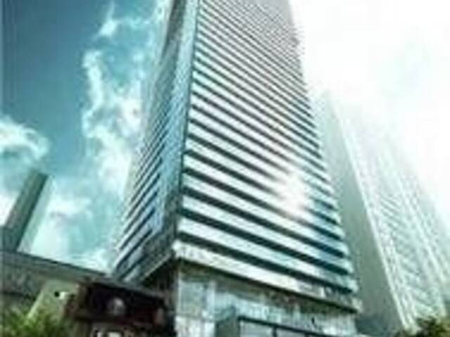 405 - 15 GRENVILLE STREET Toronto Ontario, M4Y 1A1