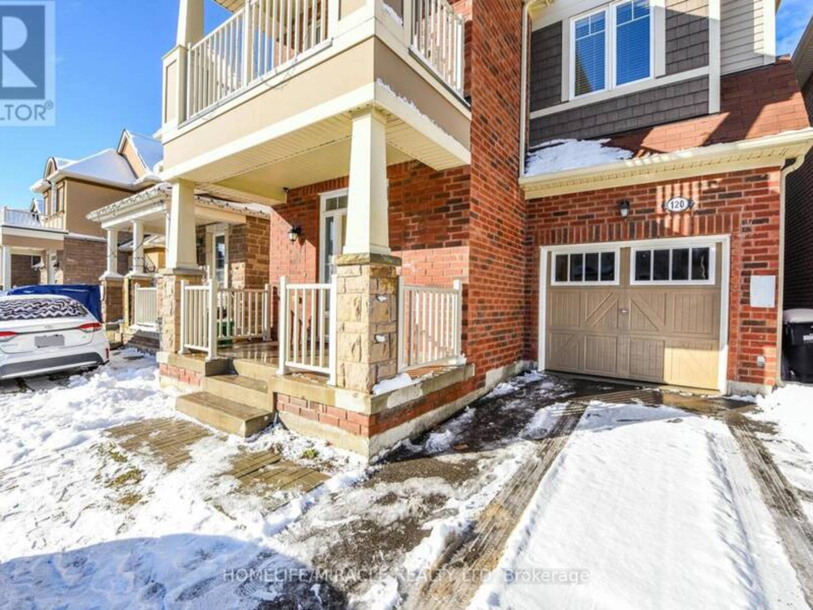 120 BENHURST CRESCENT, Brampton, Ontario L7A 5A5