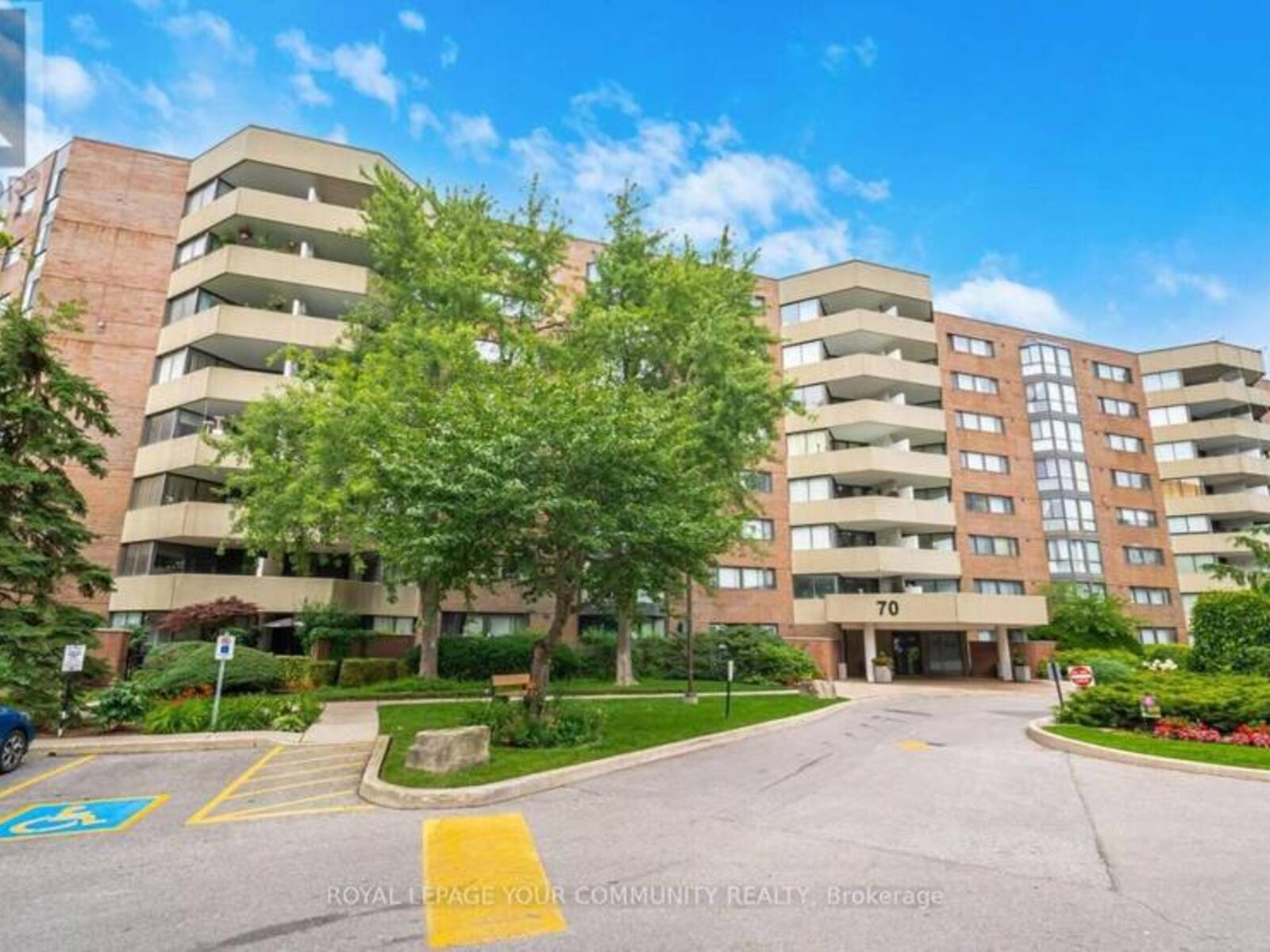 813 - 70 BAIF BOULEVARD, Richmond Hill, Ontario L4C 5L1