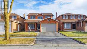 133 RISEBROUGH CIRCUIT | Markham Ontario | Slide Image Three