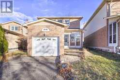 4 KILKENNY PLACE N | Richmond Hill Ontario | Slide Image One