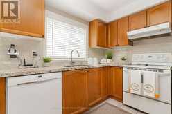 7 TEVERSHAM COURT | Markham Ontario | Slide Image Nine