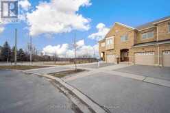 98 DAVENFIELD CIRCLE | Brampton Ontario | Slide Image One