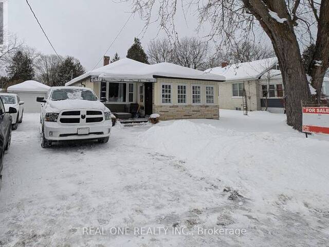 10 QUEEN STREET Georgina Ontario, L0E 1R0 - 3 Bedrooms Home For Sale