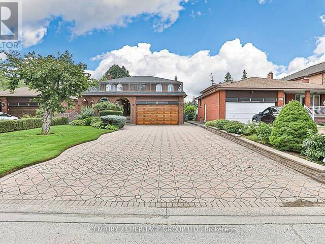 33 MAY AVENUE Richmond Hill Ontario, L4C 3S7