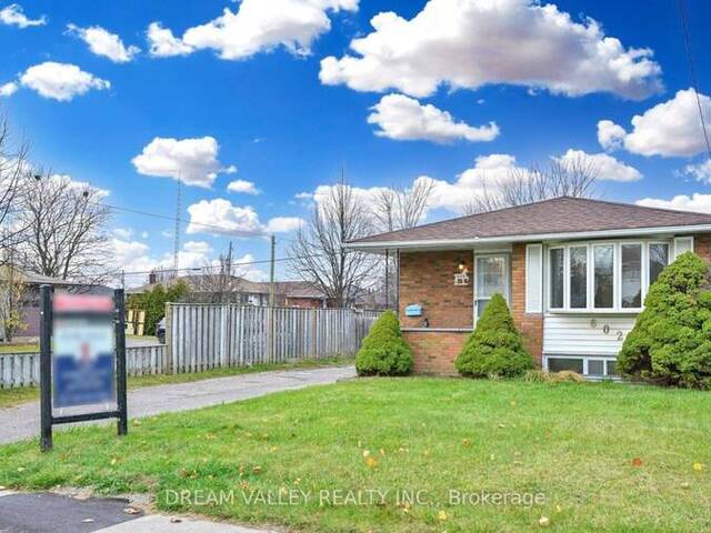 602 GIBB STREET Oshawa Ontario, L1J 1Z5