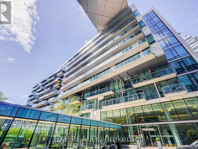 101 - 39 QUEENS QUAY E Toronto Ontario, M5E 0A5