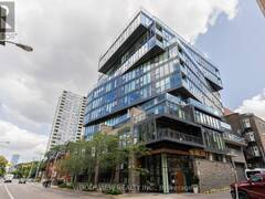 705 - 15 BEVERLEY STREET Toronto Ontario, M5T 0B3