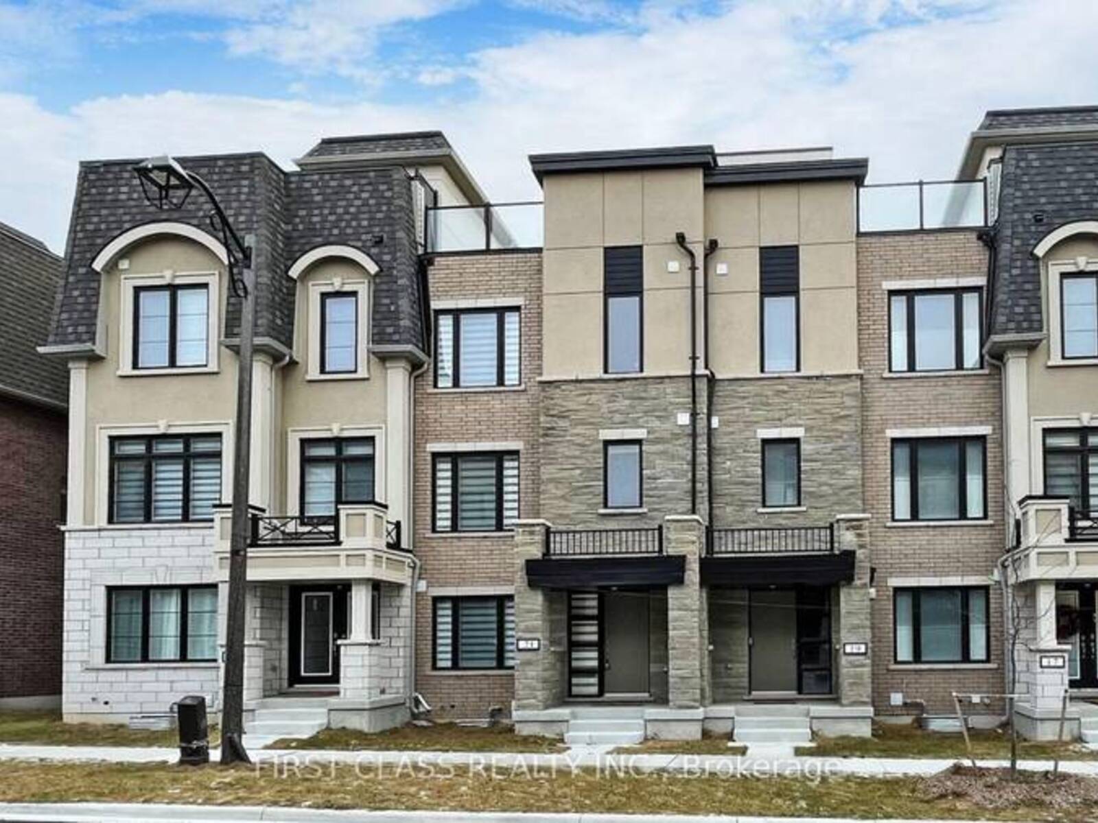 21 GUARDHOUSE CRESCENT, Markham, Ontario L6C 3J7