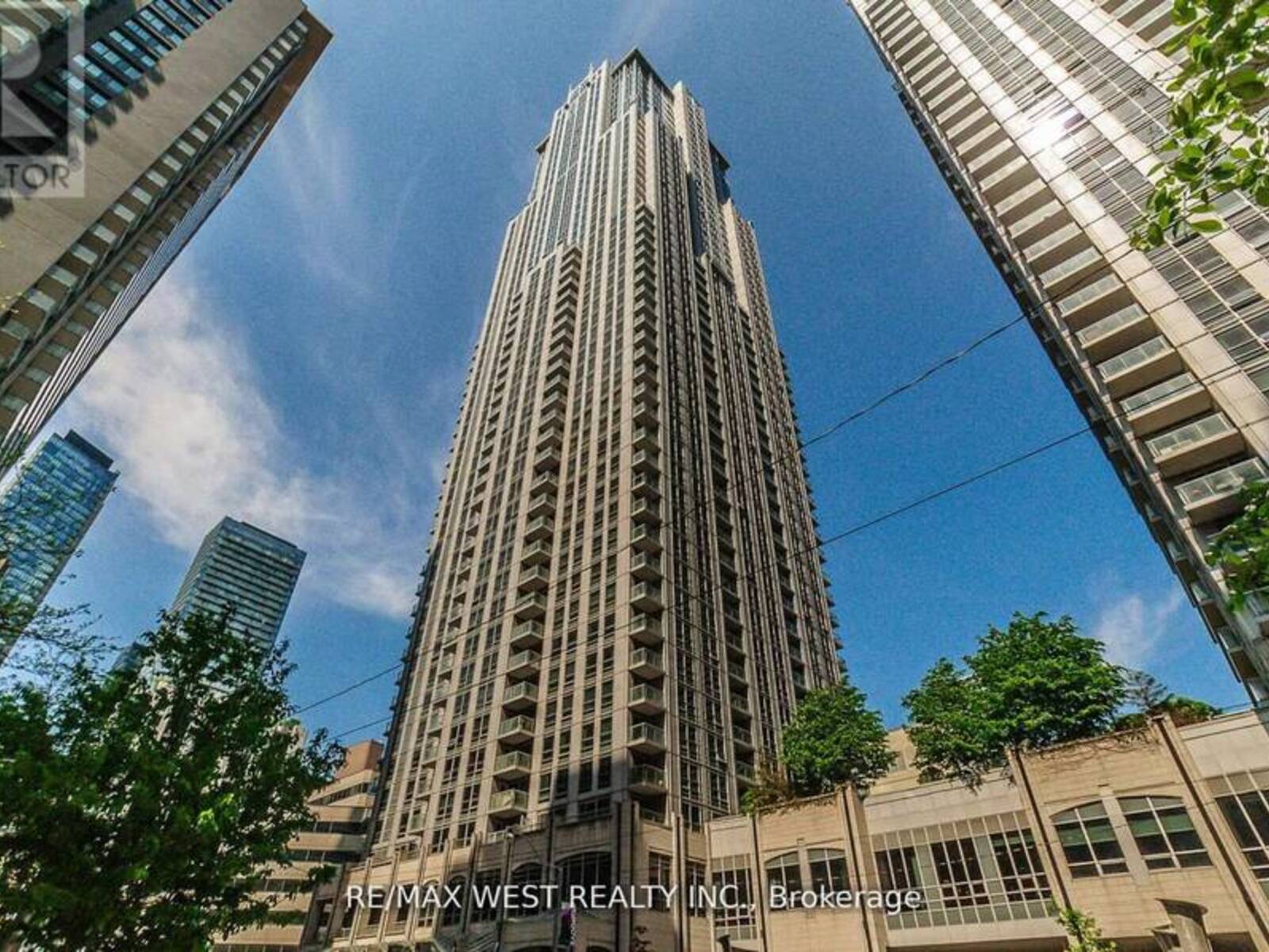 3502 - 763 BAY STREET, Toronto, Ontario M5G 2R3