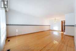 252 GRANDRAVINE DRIVE | Toronto Ontario | Slide Image Nine