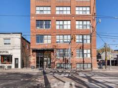 105 - 2154 DUNDAS STREET W Toronto Ontario, M6R 1X3