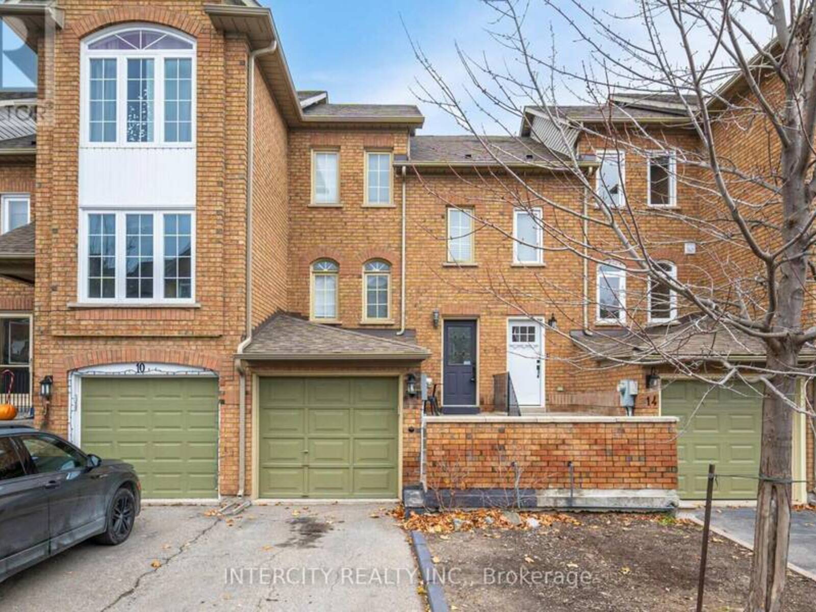 6 - 12 LARISSA COURT, Vaughan, Ontario L6A 2K8