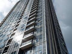 1307 - 255 VILLAGE GREEN SQUARE Toronto Ontario, M1S 0L7