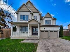 8404 SUMAC COURT Niagara Falls Ontario, L2H 2Y6