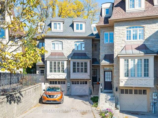 28 CORINTH GARDENS Toronto Ontario, M4P 2N5