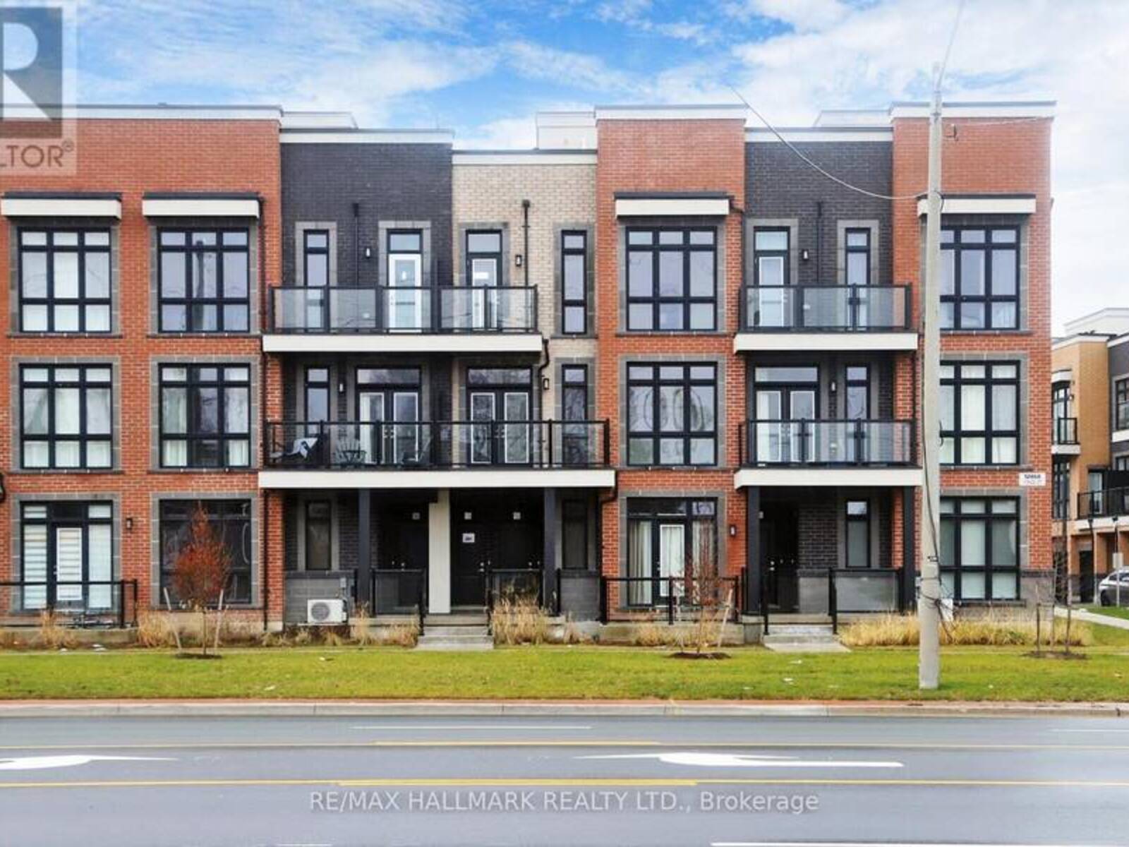 11 - 12868 YONGE STREET, Richmond Hill, Ontario L4E 1J4