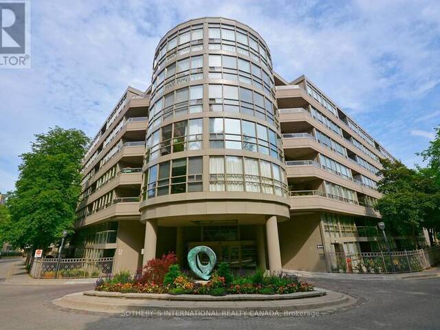 PH7 - 18 LOWER VILLAGE GATE Toronto Ontario, M5P 3M1 - 2 Bedrooms Condo For Sale