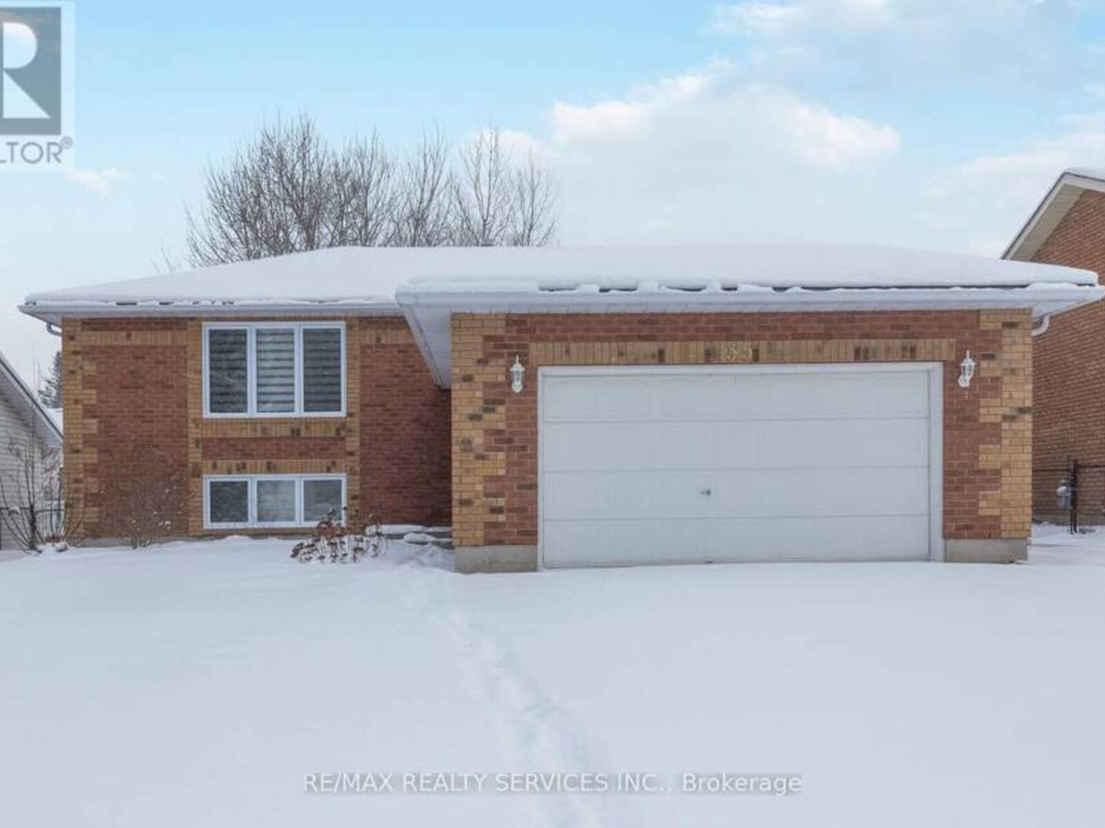 35 INNISBROOK DRIVE, Wasaga Beach, Ontario L9Z 1G2