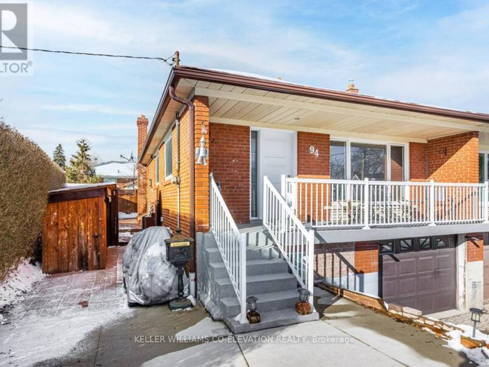 94 ARCHIBALD STREET, Brampton, Ontario L6X 1L9