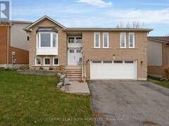 30 FRONTIER AVENUE Orillia Ontario, L3V 7S8