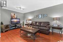 22 BROOKHEATH LANE | Hamilton Ontario | Slide Image Nine