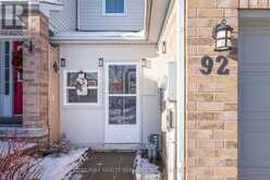 92 PICKETT CRESCENT | Barrie Ontario | Slide Image Three