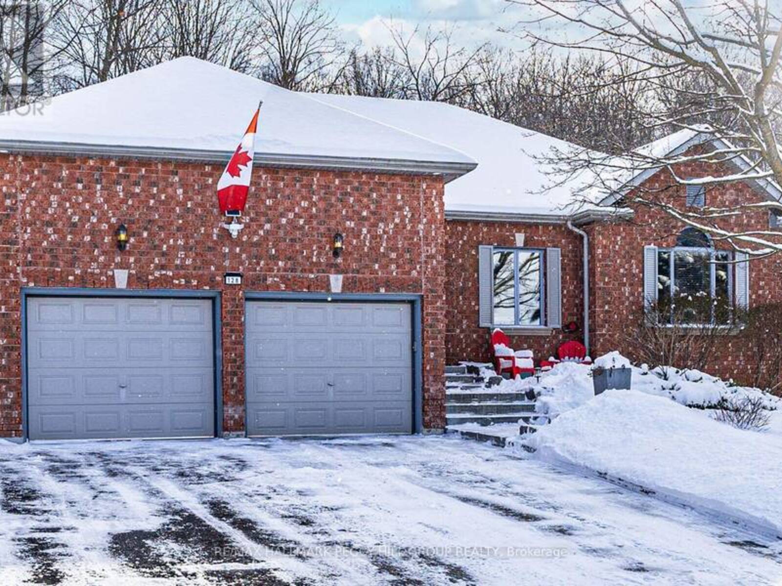 128 WILDWOOD TRAIL, Barrie, Ontario L4N 7Z6