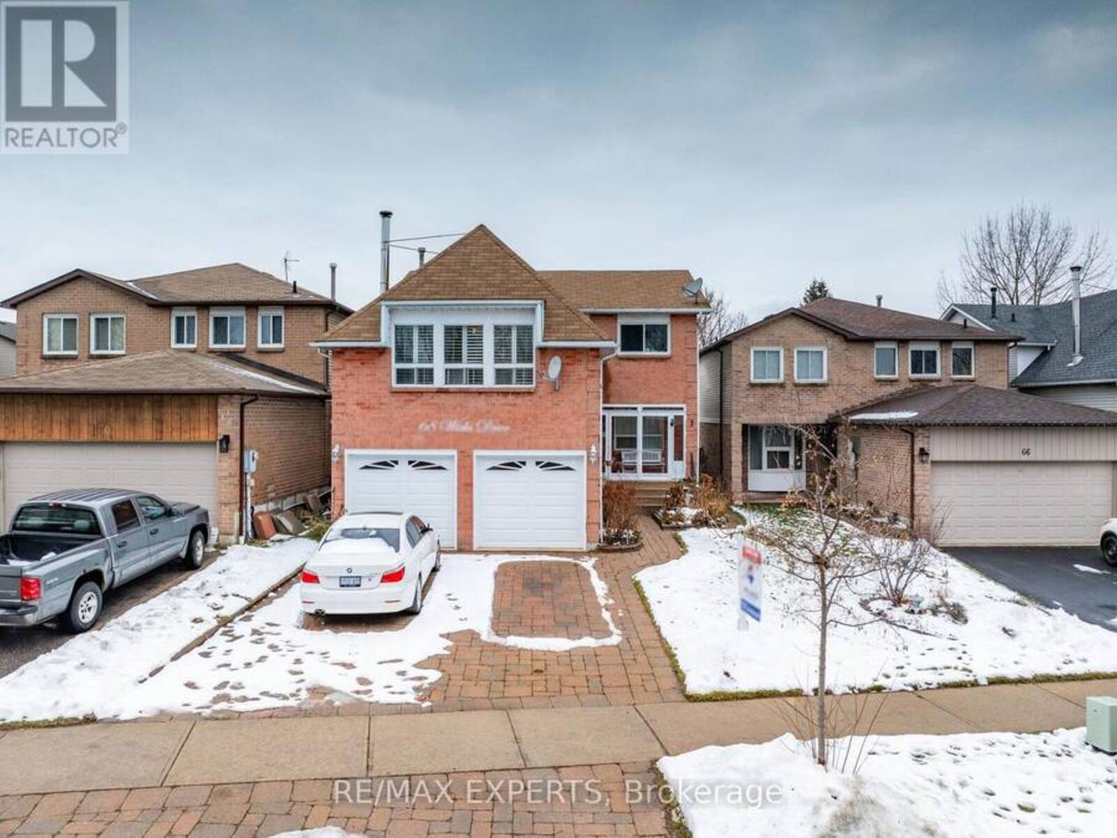 68 WICKS DRIVE, Ajax, Ontario L1Z 1B5