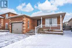 15 SELINE CRESCENT | Barrie Ontario | Slide Image One