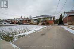 35 WILDEWOOD AVENUE | Hamilton Ontario | Slide Image Two