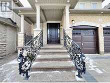 4 VERNOSA DRIVE | Brampton Ontario | Slide Image Three