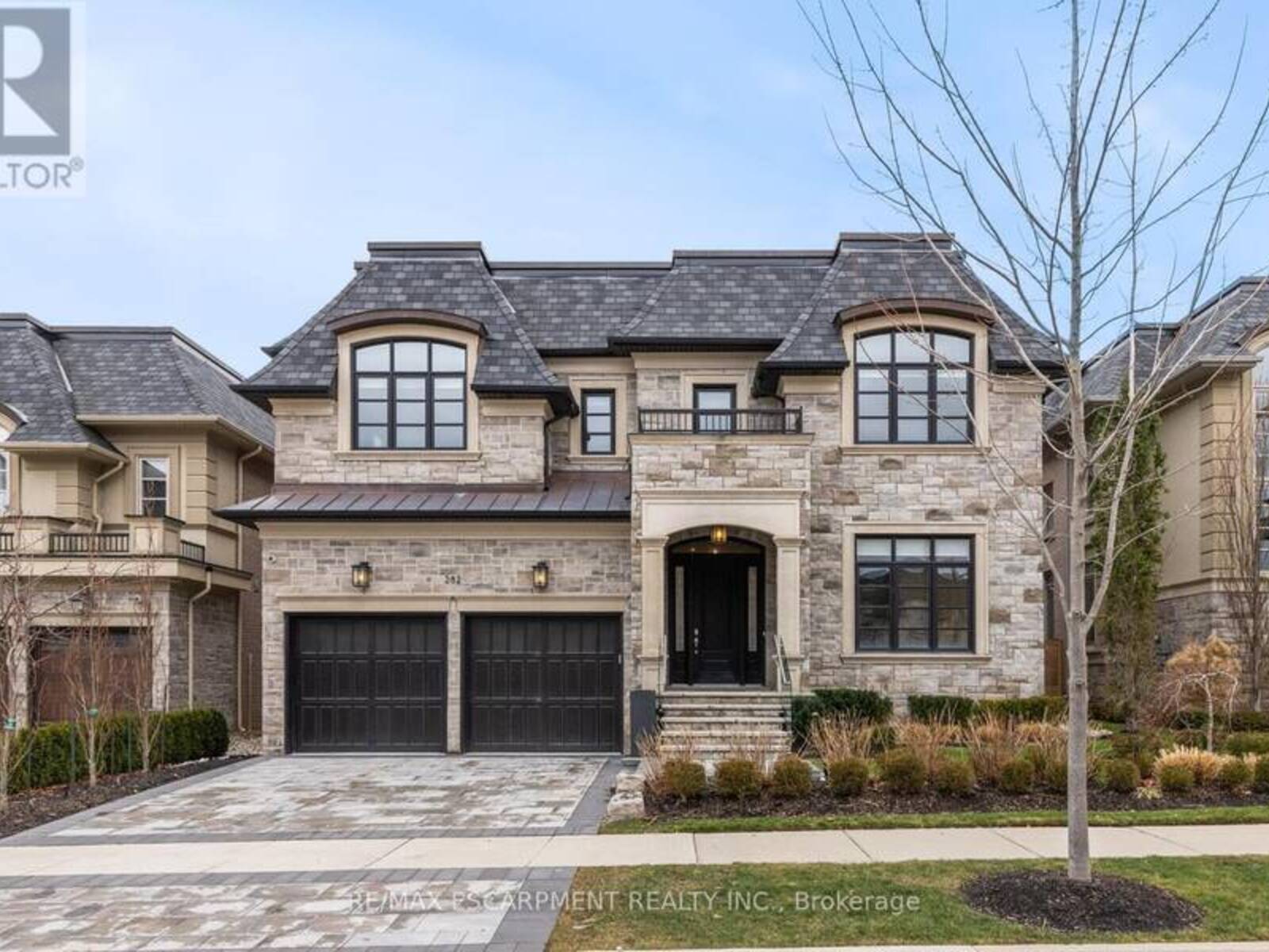 282 TUDOR AVENUE, Oakville, Ontario L6K 2V5