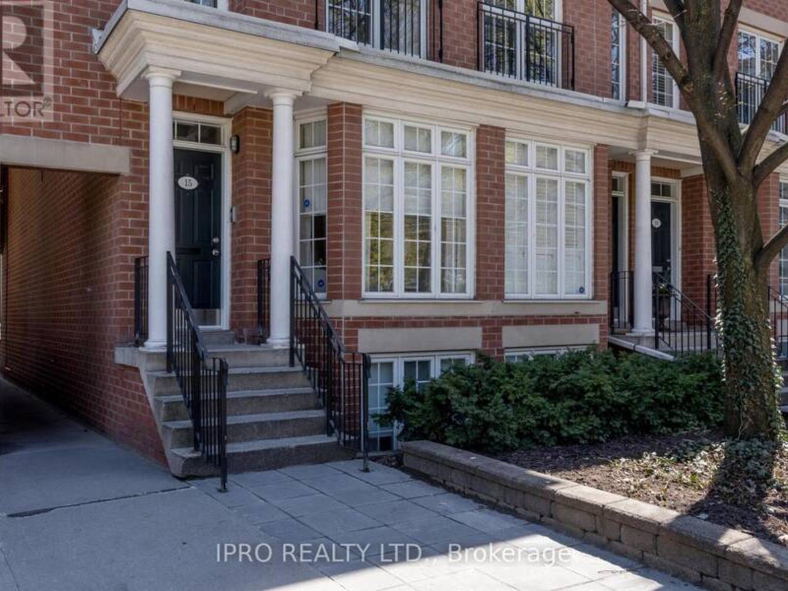 15 NIAGARA STREET, Toronto, Ontario M5V 1C2